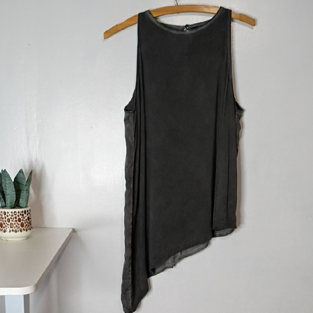 Do+Be Asymmetrical Black Sleeveless Top Athletic Workout Tank Top Medium Rayon